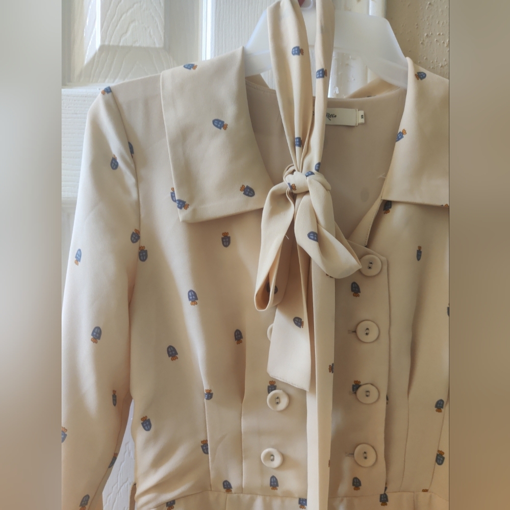 Simple Retro Elizabeth Retro Printed Dress Deep Apricot NWOT XS - Picture 9 of 16